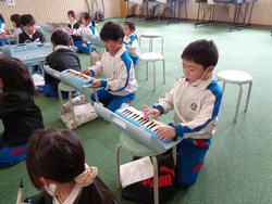 2年生音楽の授業