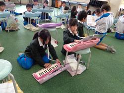 2年生音楽の授業