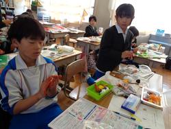 2年生図工の授業