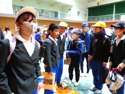 6年生三木中学校入学説明会