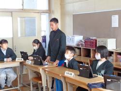 第9回代表委員会の様子