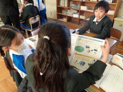 2年生研究授業の様子