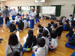 第6回クラブ活動（3年生見学）の様子