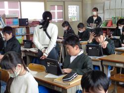 6年生外国語の授業（研究授業）