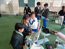 2年生音楽の授業（研究授業）