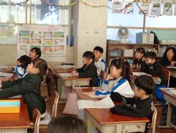 1年生生活科の授業（研究授業）