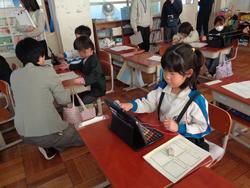 1年生生活科の授業（研究授業）