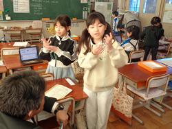 1年生生活科の授業（研究授業）