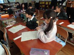 1年生生活科の授業（研究授業）