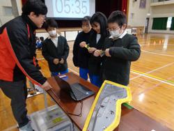 5年生ダイハツものづくり体験教室