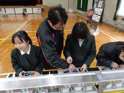 5年生ダイハツものづくり体験教室