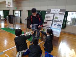 5年生ダイハツものづくり体験教室