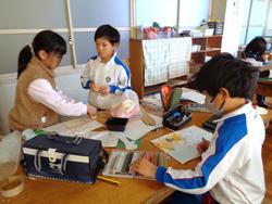 3年生図工の授業