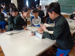 4年生理科の授業