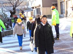 雪がいっぱい 大喜びの三樹っ子