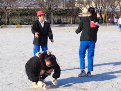 雪がいっぱい 大喜びの三樹っ子