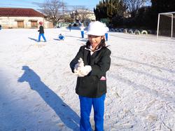 雪がいっぱい 大喜びの三樹っ子