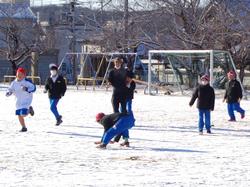 雪がいっぱい 大喜びの三樹っ子