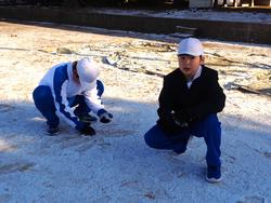 雪がいっぱい 大喜びの三樹っ子