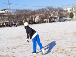 雪がいっぱい 大喜びの三樹っ子