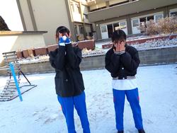 雪がいっぱい 大喜びの三樹っ子