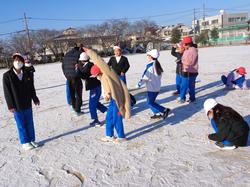 雪がいっぱい 大喜びの三樹っ子