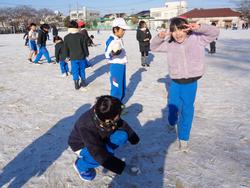 雪がいっぱい 大喜びの三樹っ子