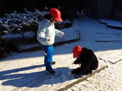 雪がいっぱい 大喜びの三樹っ子