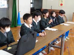 児童会役員選挙の様子