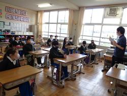 児童会役員選挙の様子