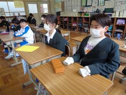 児童会役員選挙の様子