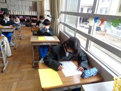 児童会役員選挙の様子