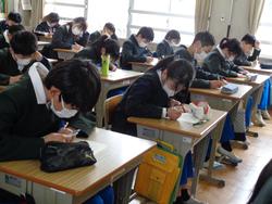 児童会役員選挙の様子