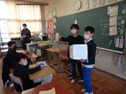 児童会役員選挙の様子