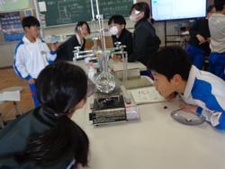 4年生理科の授業