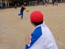 昼休みの外遊び