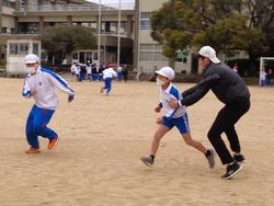 昼休みの外遊び