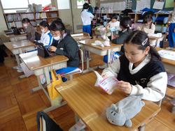 2年生生活科の授業