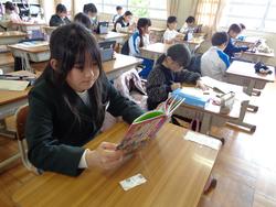 2年生生活科の授業