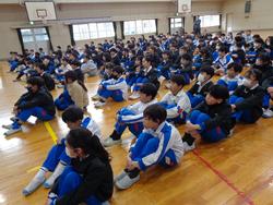 各委員会委員長選挙の様子