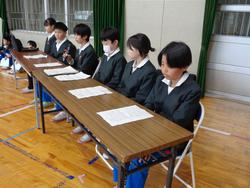 各委員会委員長選挙の様子