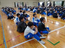 各委員会委員長選挙の様子