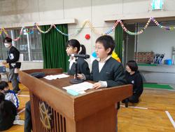 6年生を送る会の様子