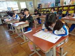 1年生国語の授業。（テスト）