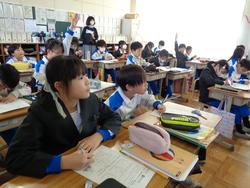 4年生理科の授業