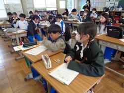 4年生理科の授業