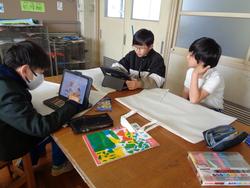 4年生図工の授業