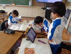 2年生図工の授業