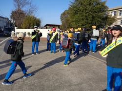 挨拶ボランティア始動