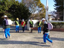 挨拶ボランティア始動